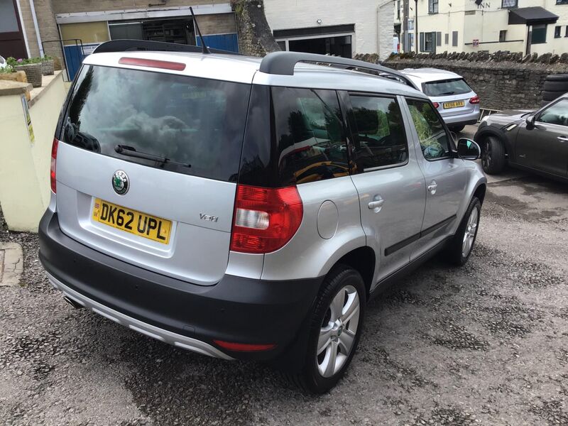 SKODA YETI