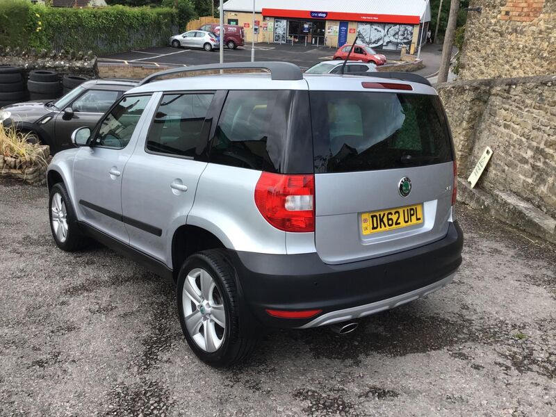SKODA YETI