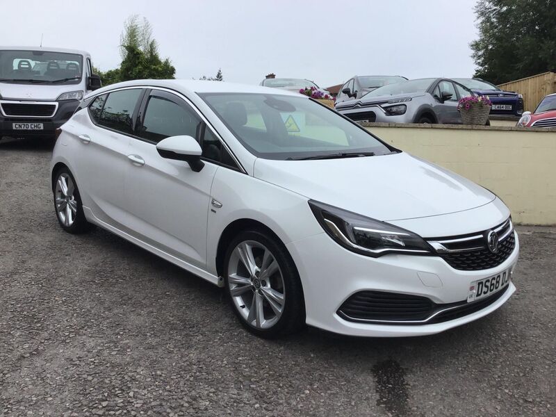 VAUXHALL ASTRA