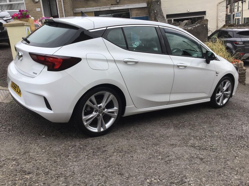 VAUXHALL ASTRA