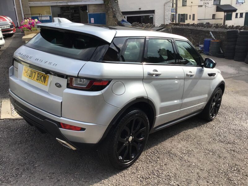LAND ROVER RANGE ROVER EVOQUE