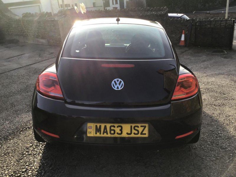 VOLKSWAGEN BEETLE