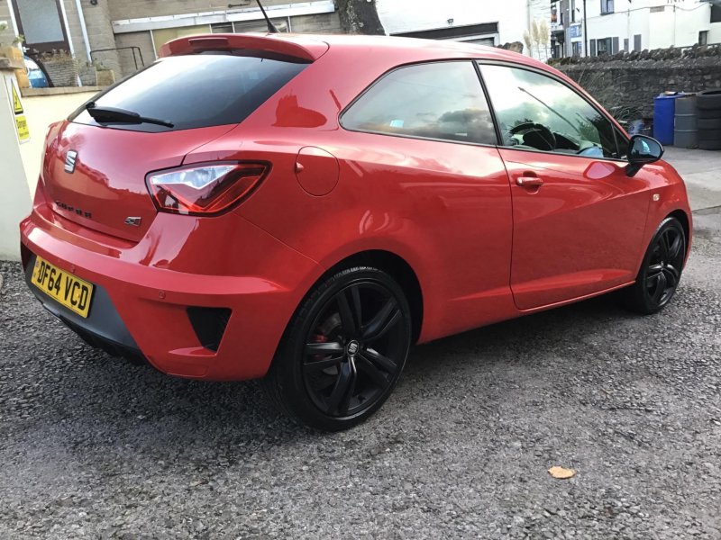SEAT IBIZA