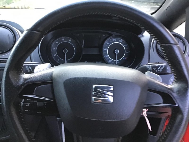 SEAT IBIZA