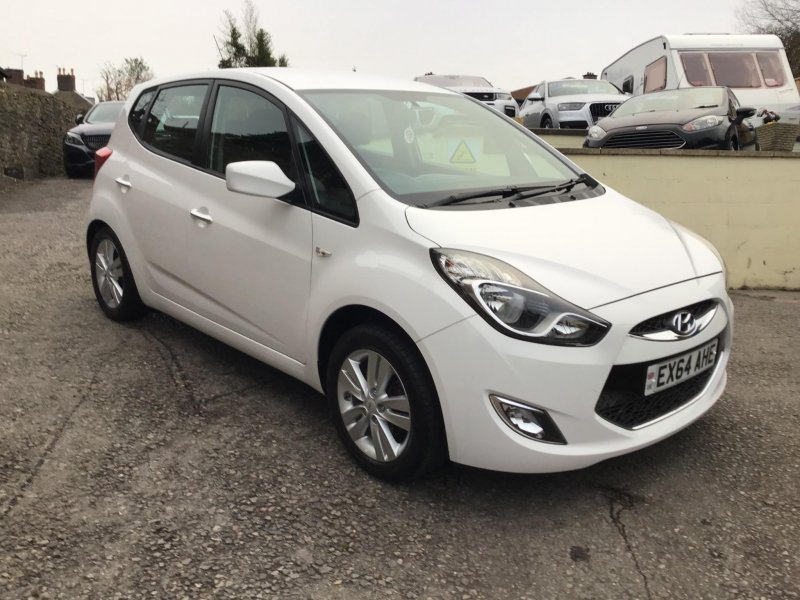 HYUNDAI IX20