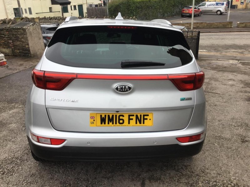 KIA SPORTAGE