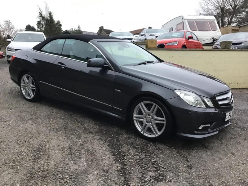 MERCEDES-BENZ E CLASS