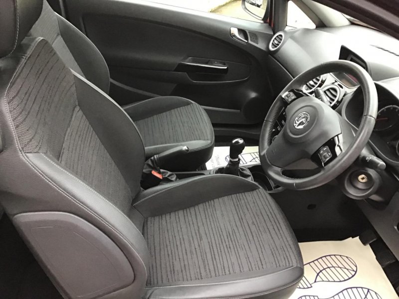 VAUXHALL CORSA