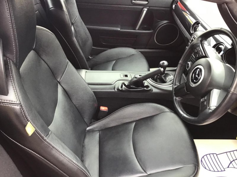 MAZDA MX-5