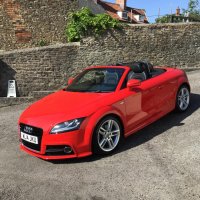 AUDI TT