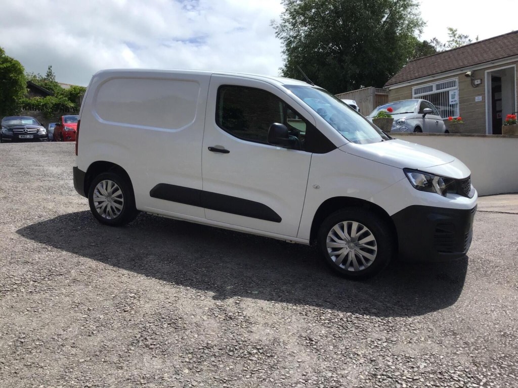 2021 Peugeot Partner